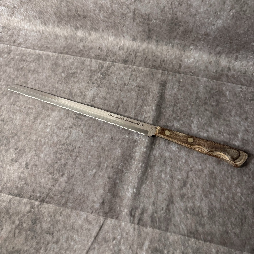 Vintage Ekco Flint Stainless Vanadium Serrated Bread Knife 8" Blade Wooden